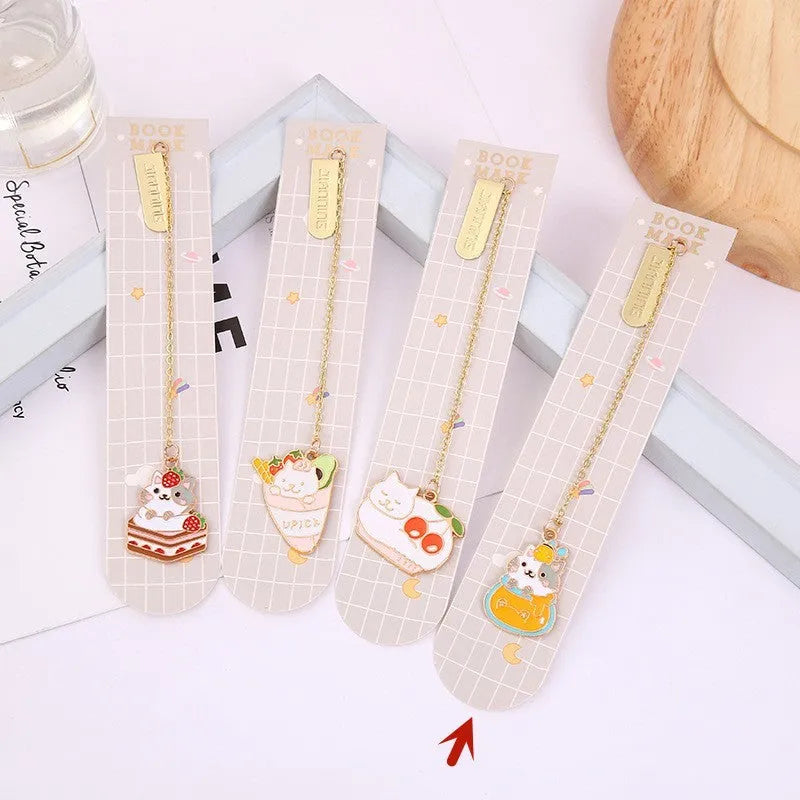 Creative metal cat bookmark with cartoon design, measuring 3.8 by 18.3 centimetres.