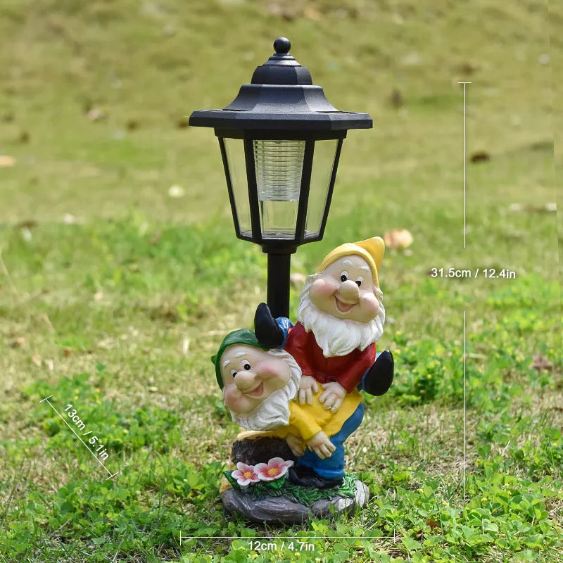 Solar hexagonal garden lamp with decorative resin animal sculpture in American country style