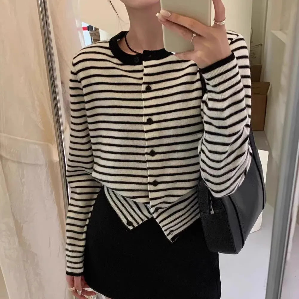 Dark grey and white striped women's cardigan with slim fit and short 40cm length