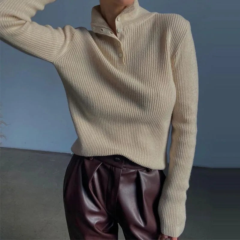 Retro half turtleneck pullover sweater with single-breasted placket in slim fit