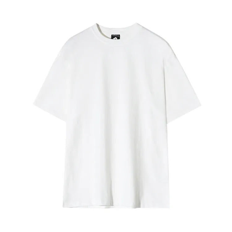 Men's solid color round neck cotton t-shirt in white or black with half sleeves and slim fit