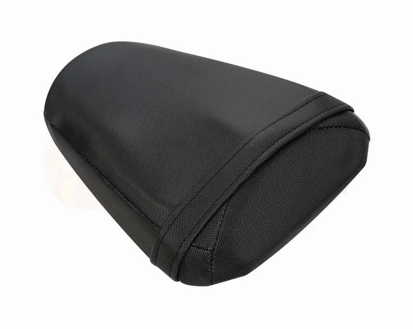 PU leather protective seat cover set for Suzuki GSXR1000 motorcycle in L size.