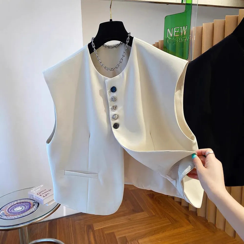 Loose-fitting bandage dress waistcoat in polyester fabric with 40cm length and pocket design