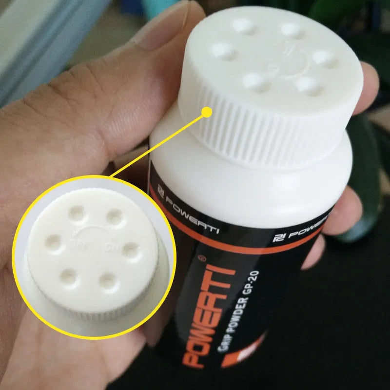 White magnesium carbonate sports anti-slip powder for badminton, tennis, and weightlifting.