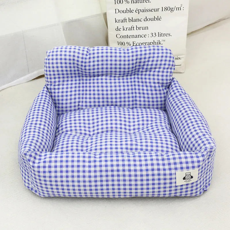 Blue plaid cloth car-mounted dog travel carrier with removable cover