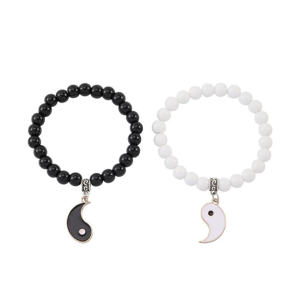 Geometric eight-diagram shaped alloy bracelet with electroplated finish in four colour variations