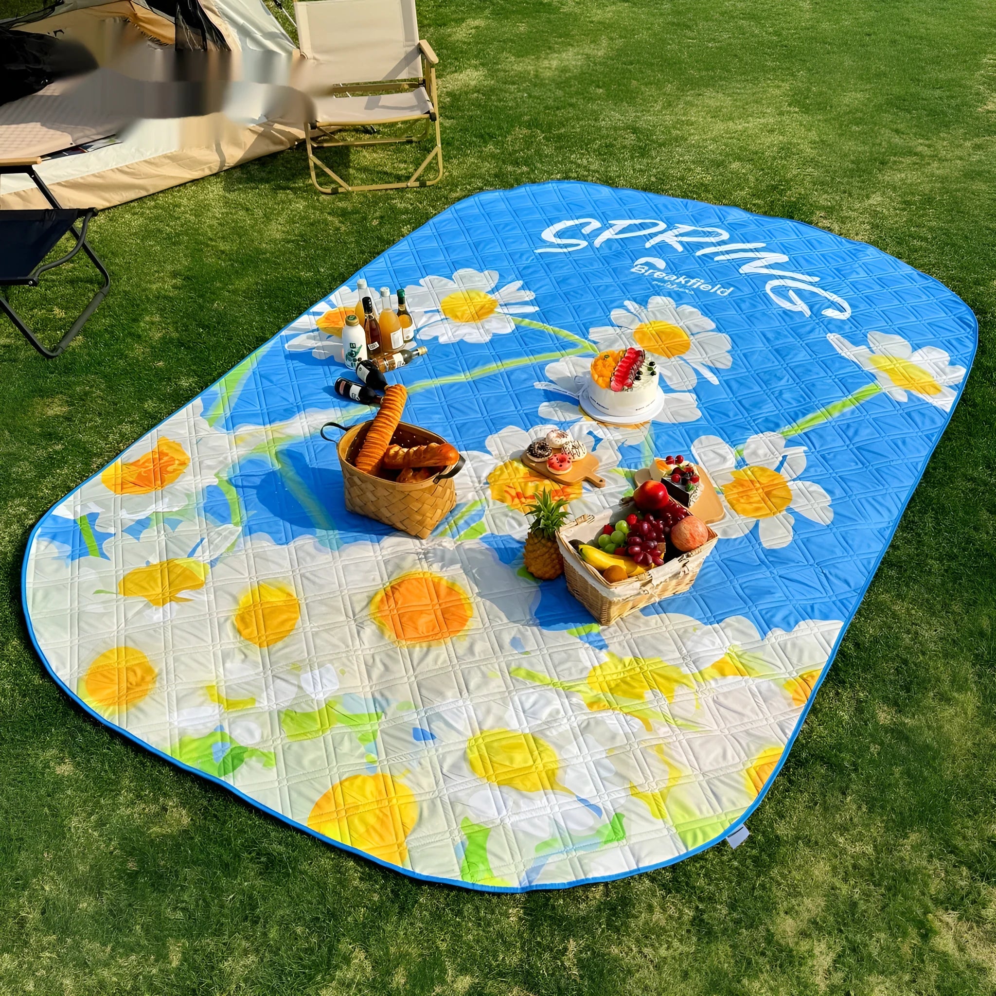 Waterproof ultrasonic thickening picnic mat in seasonal colour on grass