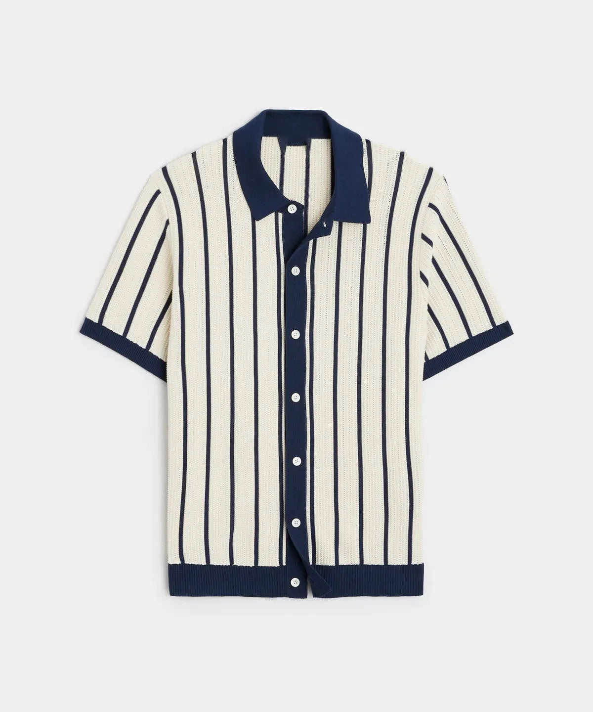 Men's white asymmetric knitted polo shirt with lapel collar and short sleeves.