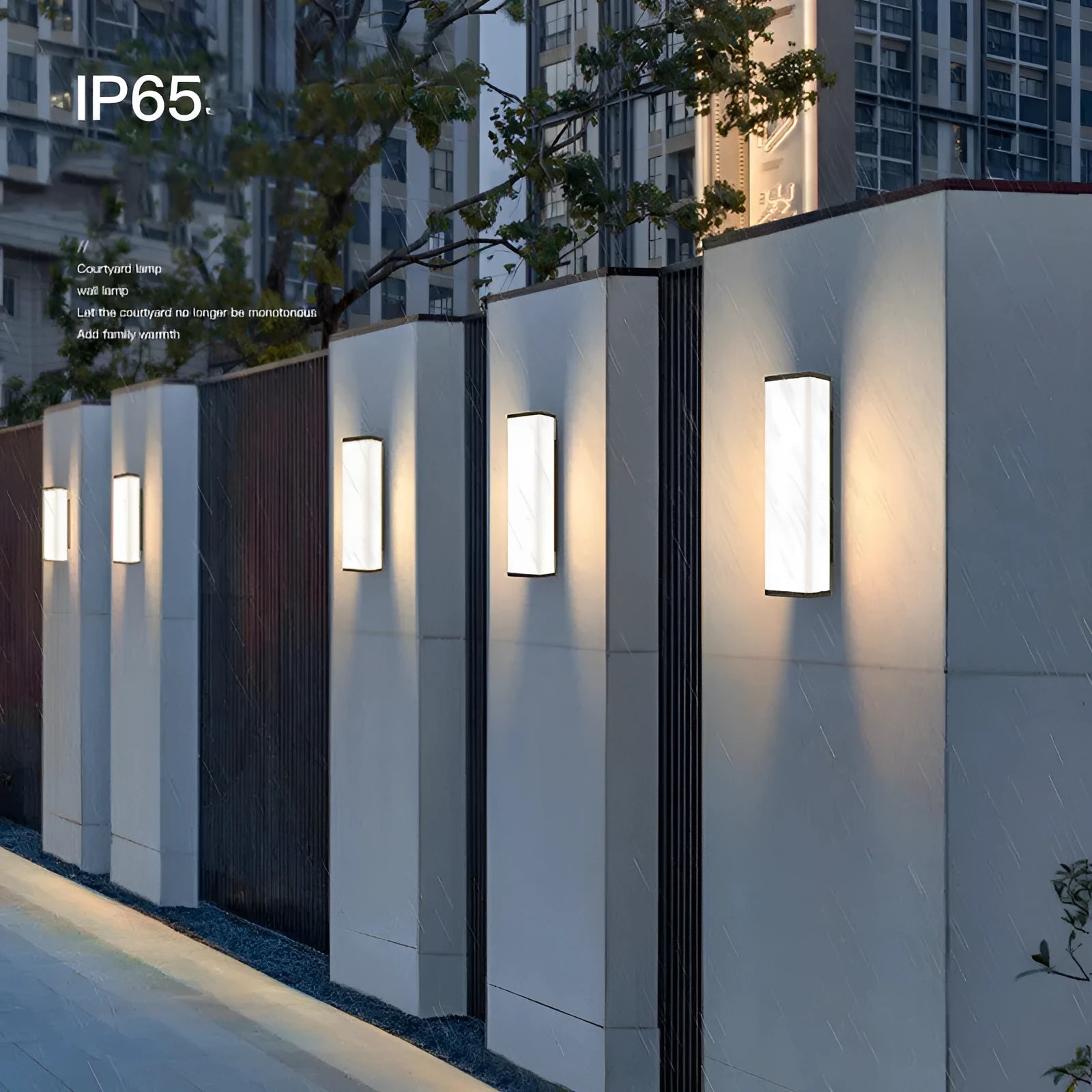 Outdoor stainless steel wall light with linear 60cm design and IP65 waterproof rating