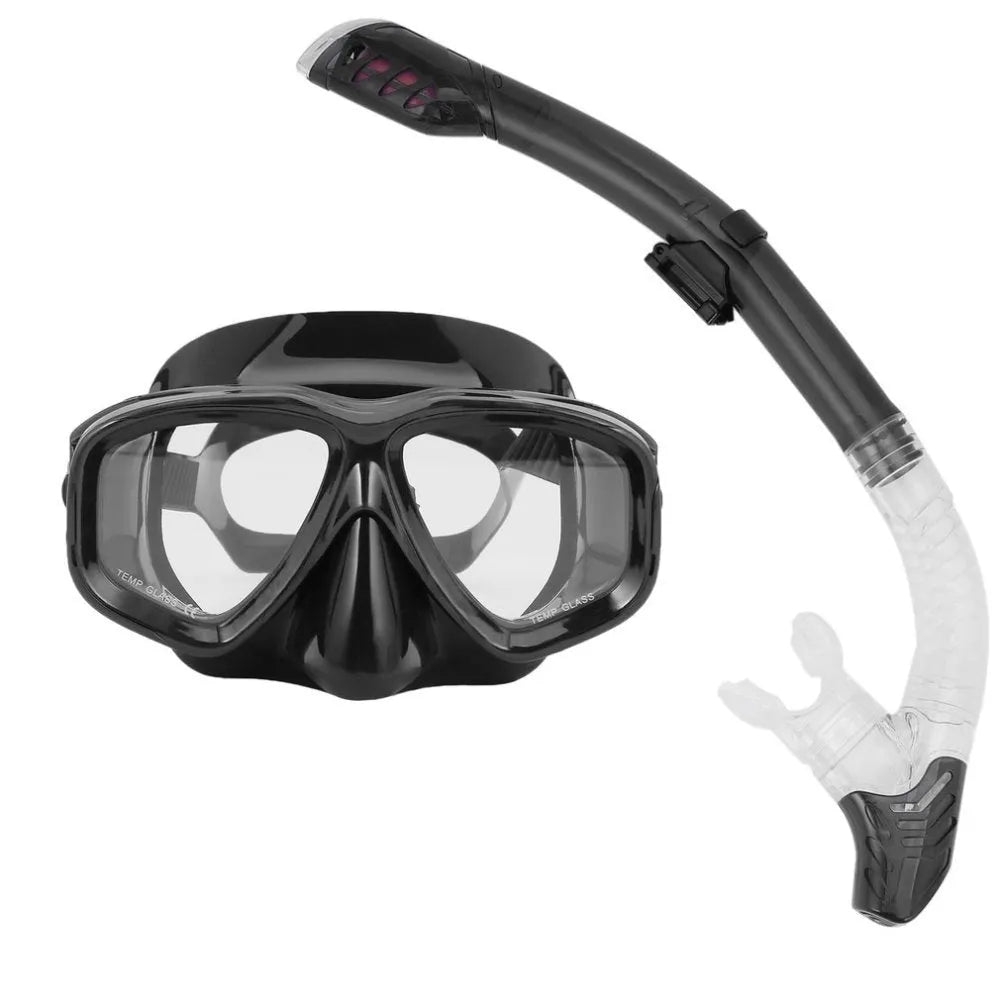 Diving goggles with anti-fog lens and PC frame, shown with adjustable silicone strap in one of four colour options.