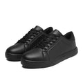 Men's casual lightweight soft-soled sneakers with rubber sole and lace-up closure