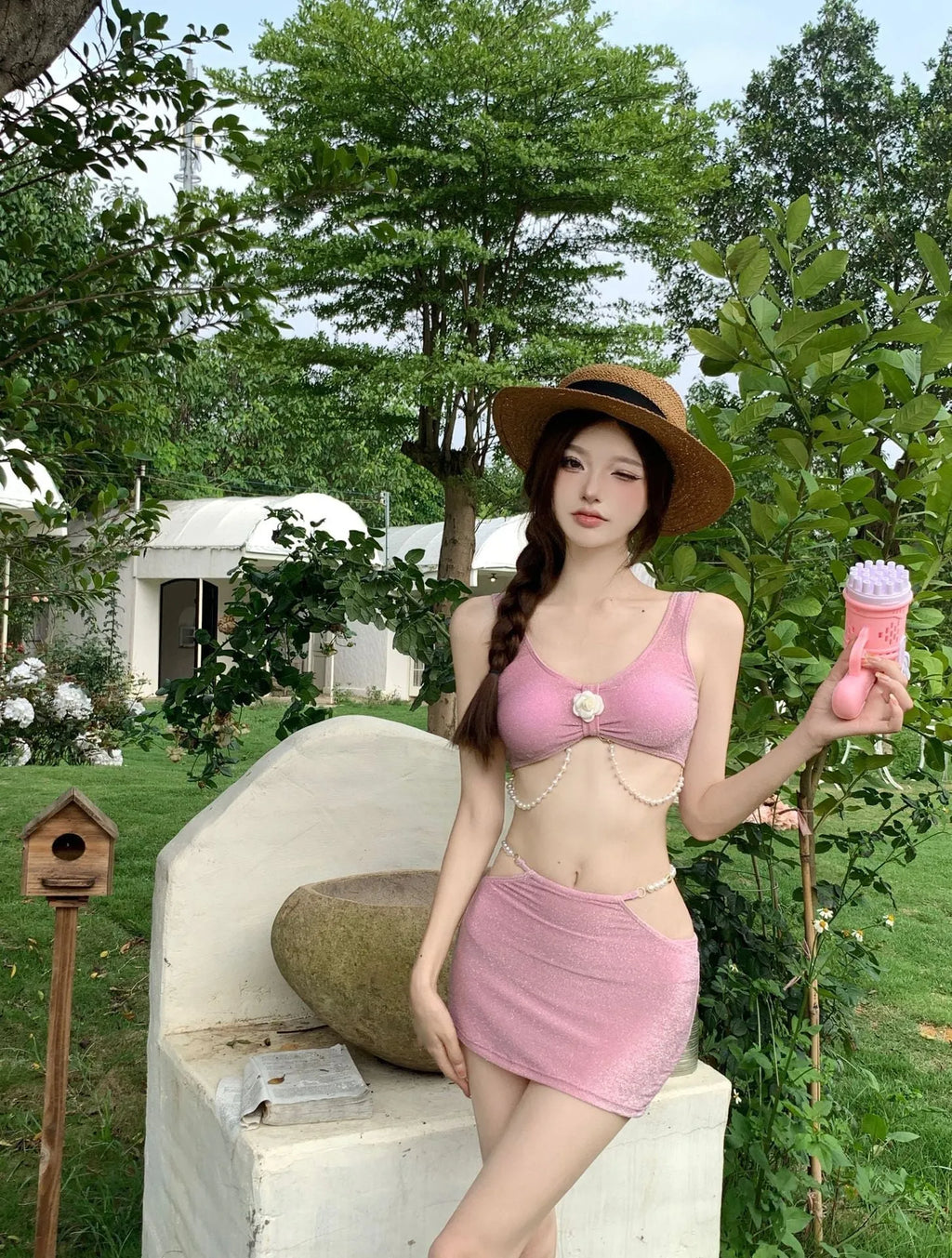 Black and pink three-piece bikini swimsuit set with polyester fabric for swimming and hot springs