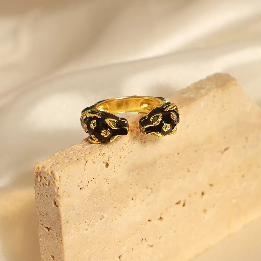 Black geometric cheetah pattern open ring for women, size 7