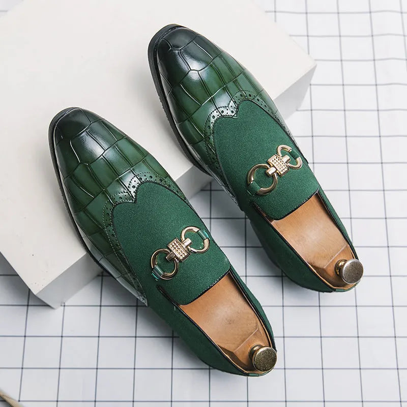 Men's black and green Korean style casual leather shoes with pointed toe and rubber sole