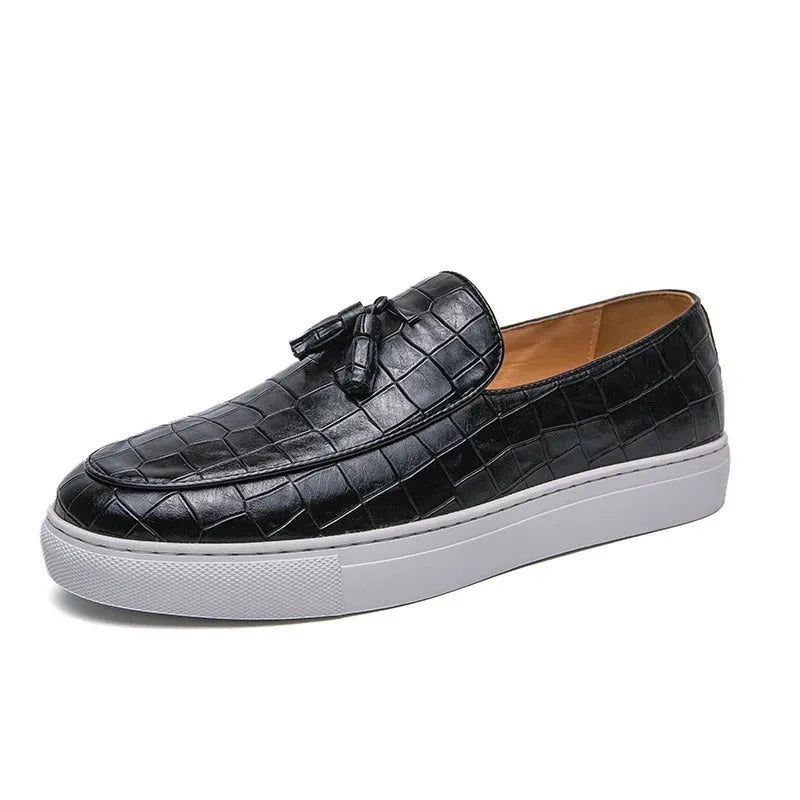 Men's black artificial PU casual sneakers with tassle detail and round toe on rubber sole.