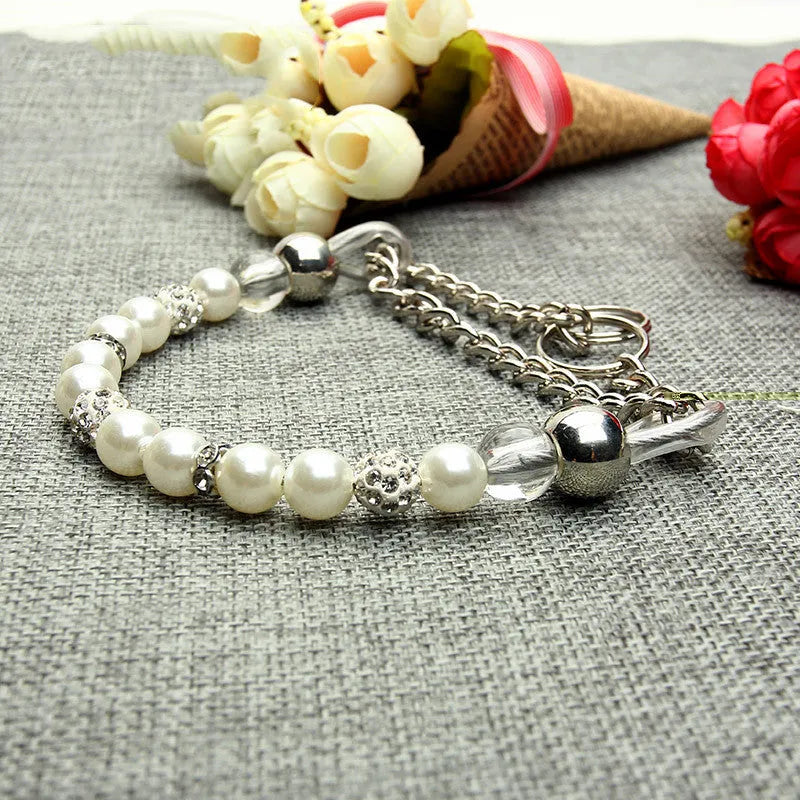White pearl dog collar and leash set on white background, non-retractable 120 cm leash available in S M L sizes
