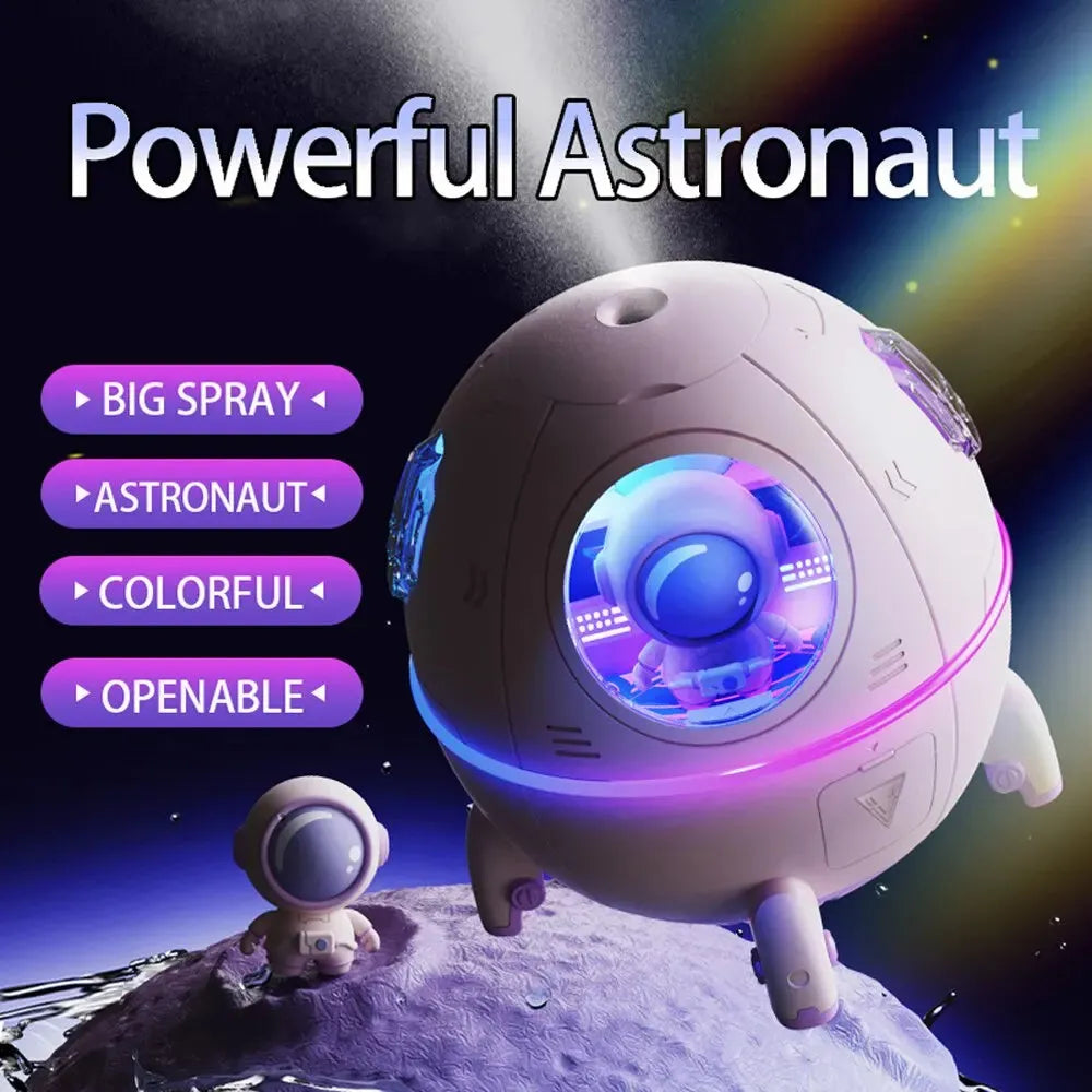 Astronaut space design USB desktop humidifier with colourful LED lights and 220ml water tank