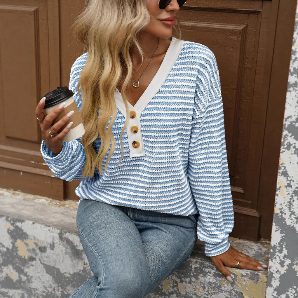 Women's patchwork V-neck pullover top in loose fit with long sleeves