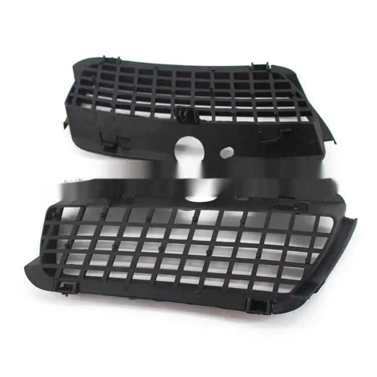 Pair of black ABS plastic fog lamp covers for Volkswagen Golf 3 front bumper