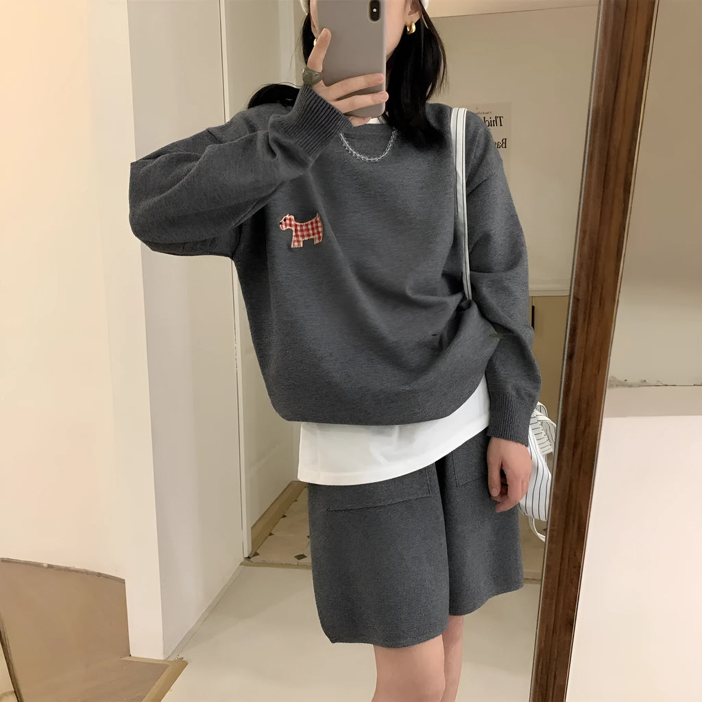 Women's casual knitted sweater and shorts suit with embroidery and animal pattern in imitation cashmere fabric