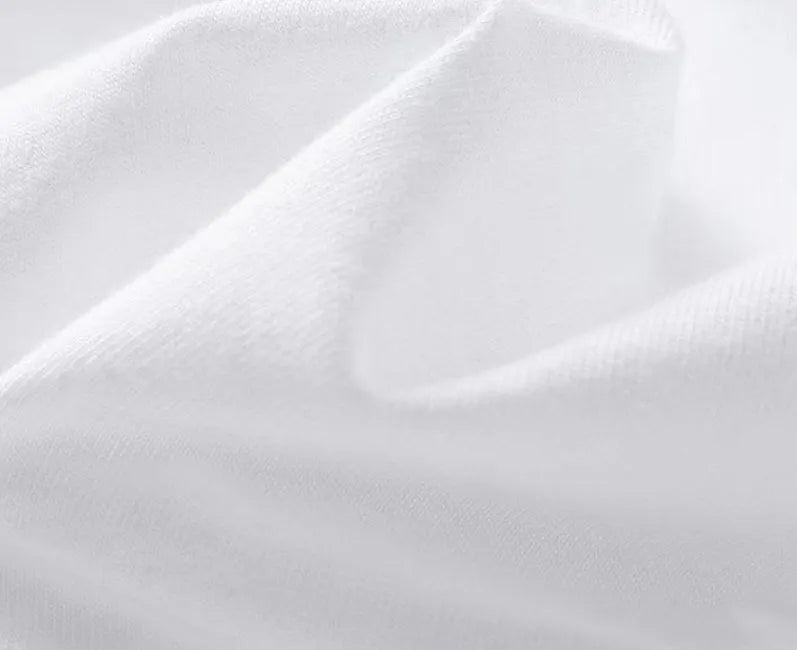 Men's black and white loose fit pure cotton short sleeve t-shirt with printing details
