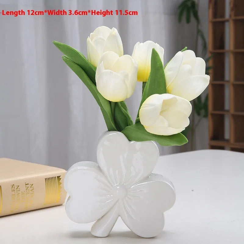 White porcelain ceramic vase with clover pattern in European style, available in four colours