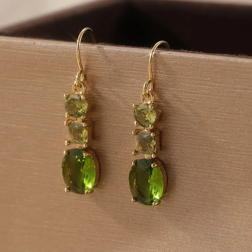 Green quadrilateral geometric copper earrings in retro bohemian style