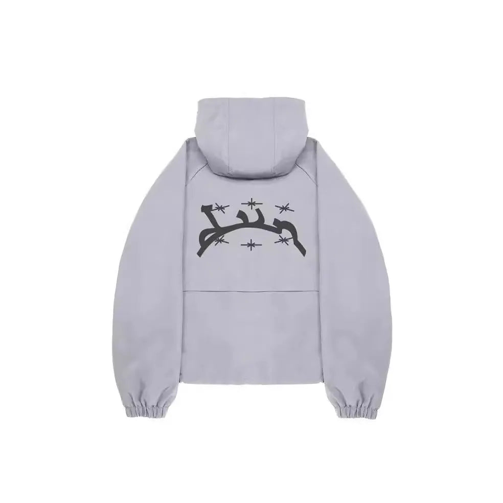 Men's grey British-style hooded sunscreen jacket with loose-fitting polyester construction