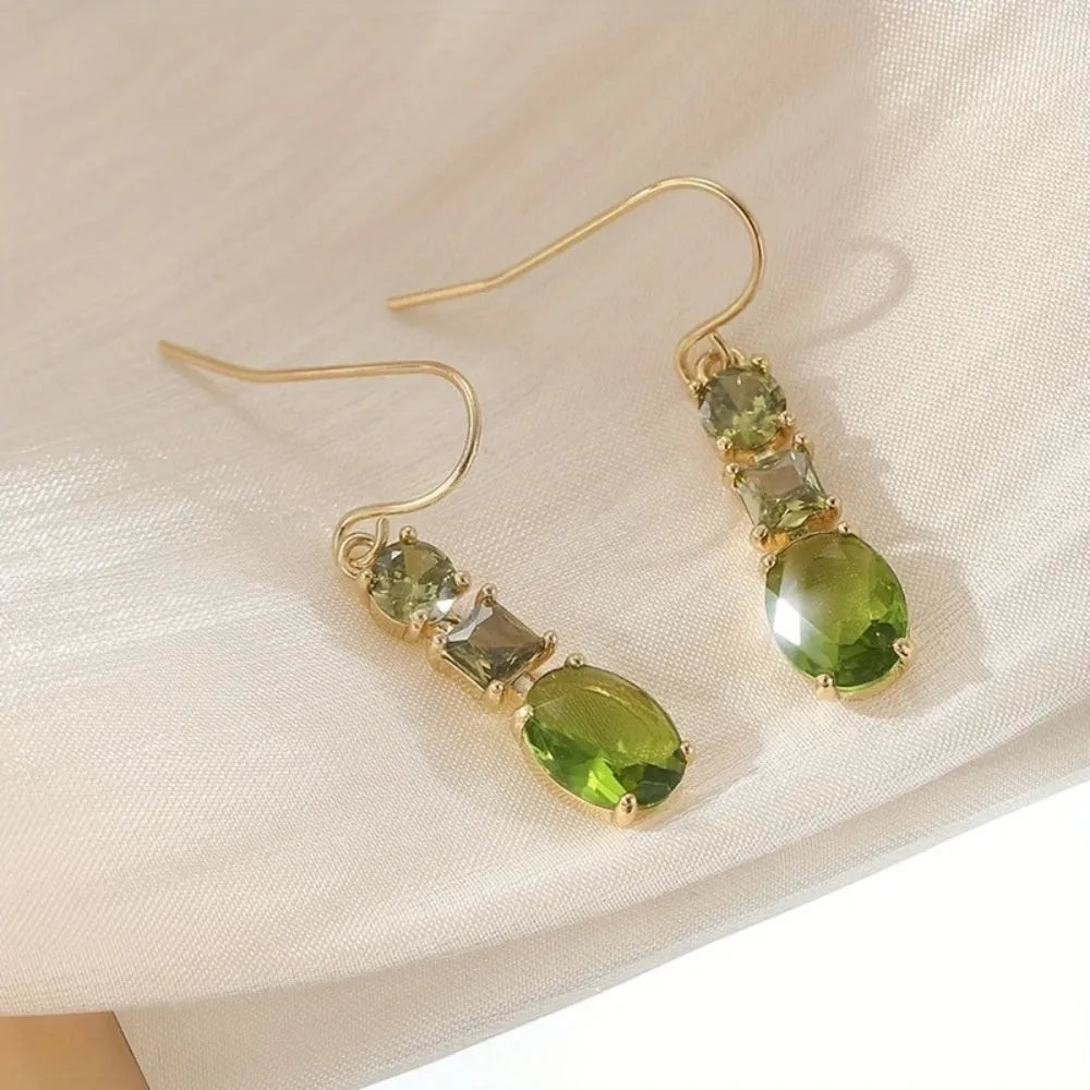 Green quadrilateral geometric copper earrings in retro bohemian style