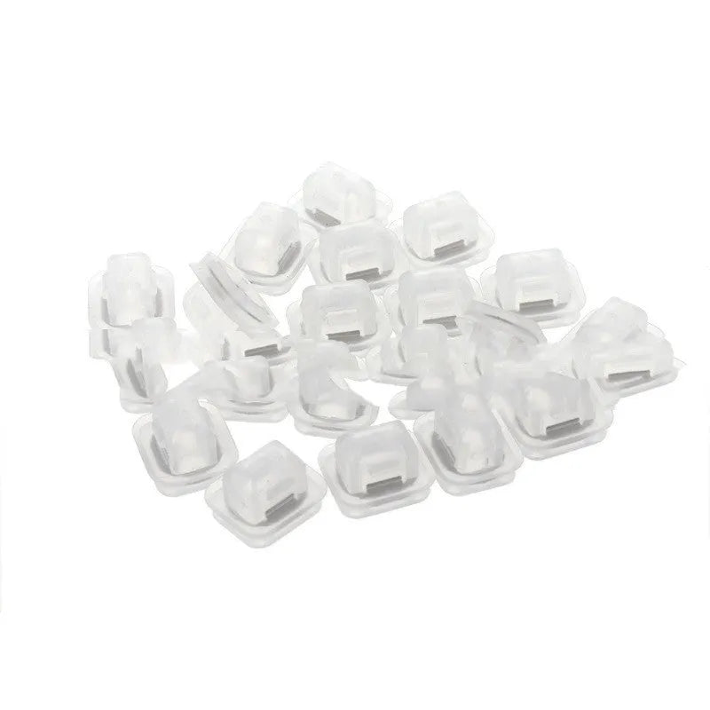 Plastic and metal interior fastener clips for BMW cars, pack of 100 pieces.