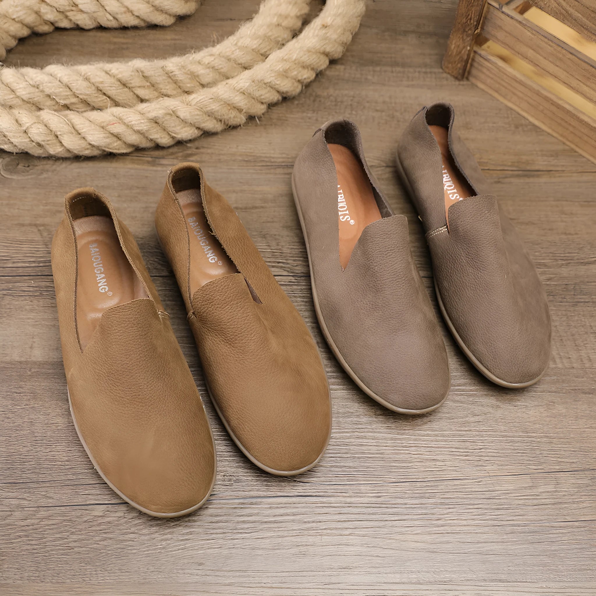 Handmade men's low-top casual shoes in khaki and grey with wedge heel and rubber sole