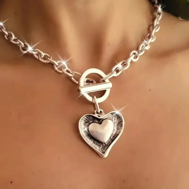 Fashion Love titanium steel necklace heart pendant water wave chain stainless steel clavicle chain unisex