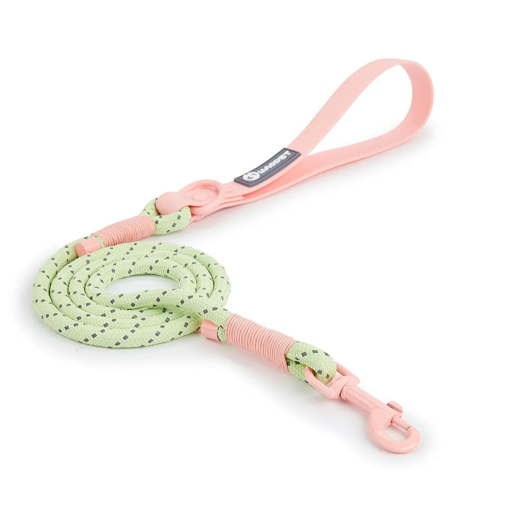 Solid colour PVC dog leash with hand-holding rope in crimson purple yellow or taoyao green