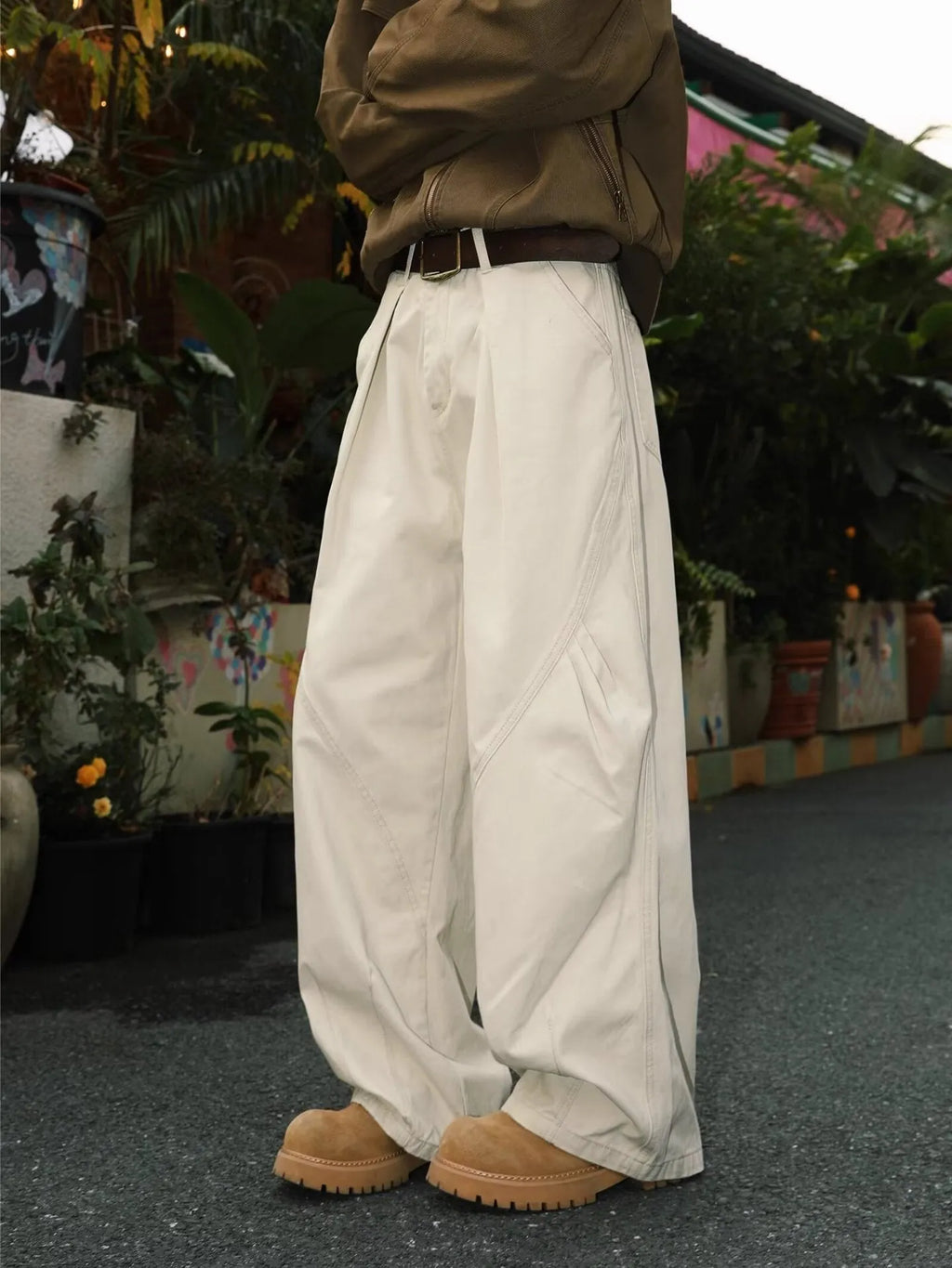 Men's straight leg trousers with pleated front in striped black, brown or apricot colours
