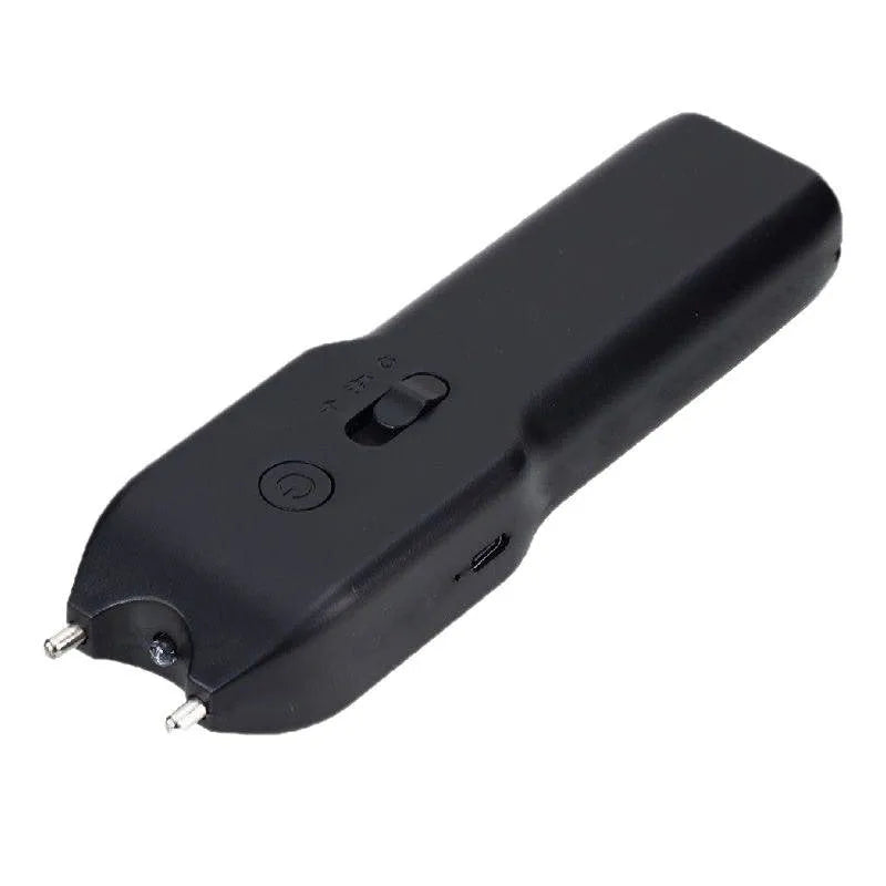 Electric livestock driving device black colour 17.6W 180x125x65mm next to animal on farm