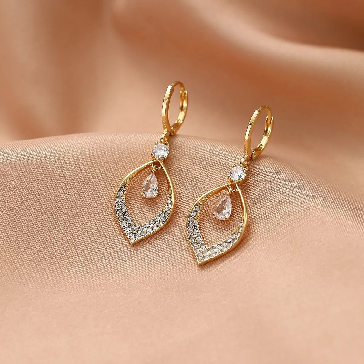 Copper electroplated zircon water drop tassel earrings with thickened gold ear buckles