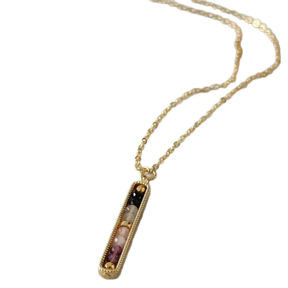 Heart-shaped pendant necklace for women transparent colour alloy O-shaped chain adjustable 41-50cm