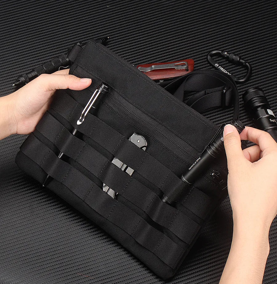 Black Oxford cloth outdoor kit with 18x3.5cm dimensions for military fans
