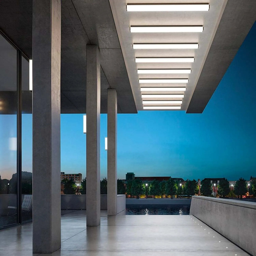 Outdoor stainless steel wall light with linear 60cm design and IP65 waterproof rating