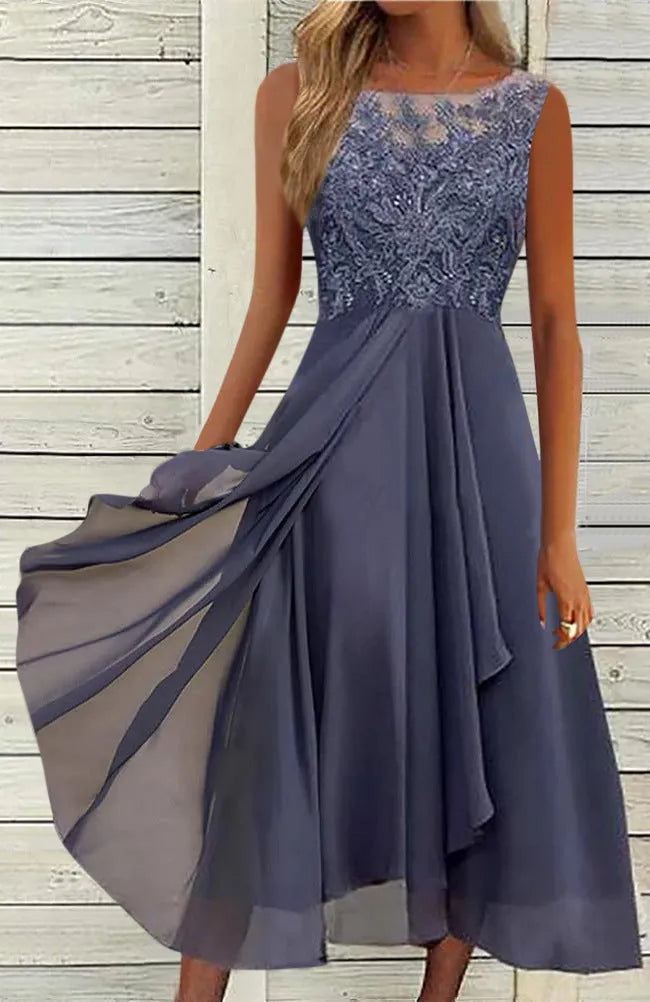 Women's sleeveless chiffon dress with lace hollow-out detailing in princess style