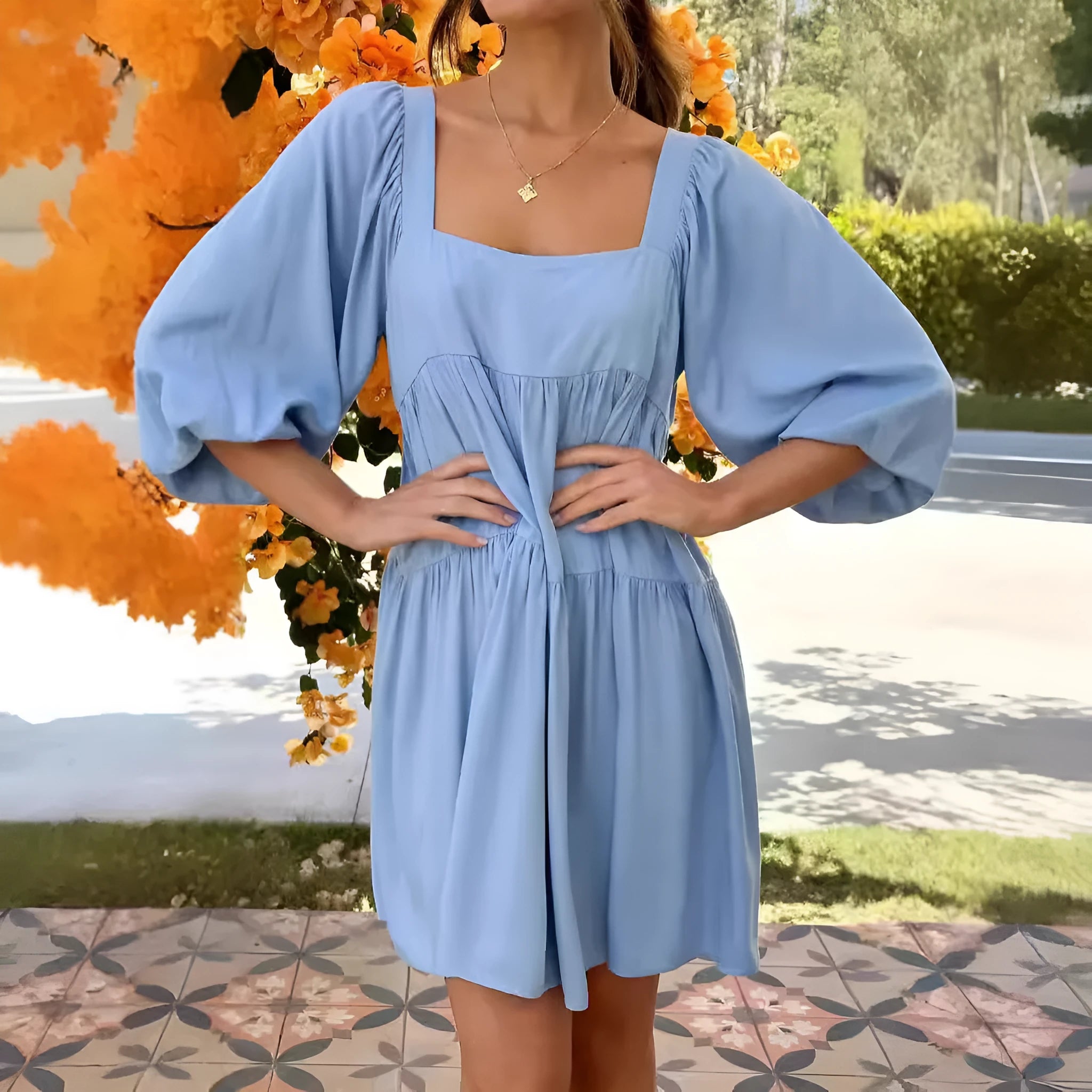 Children's backless dress with square collar and puff sleeves in solid colour