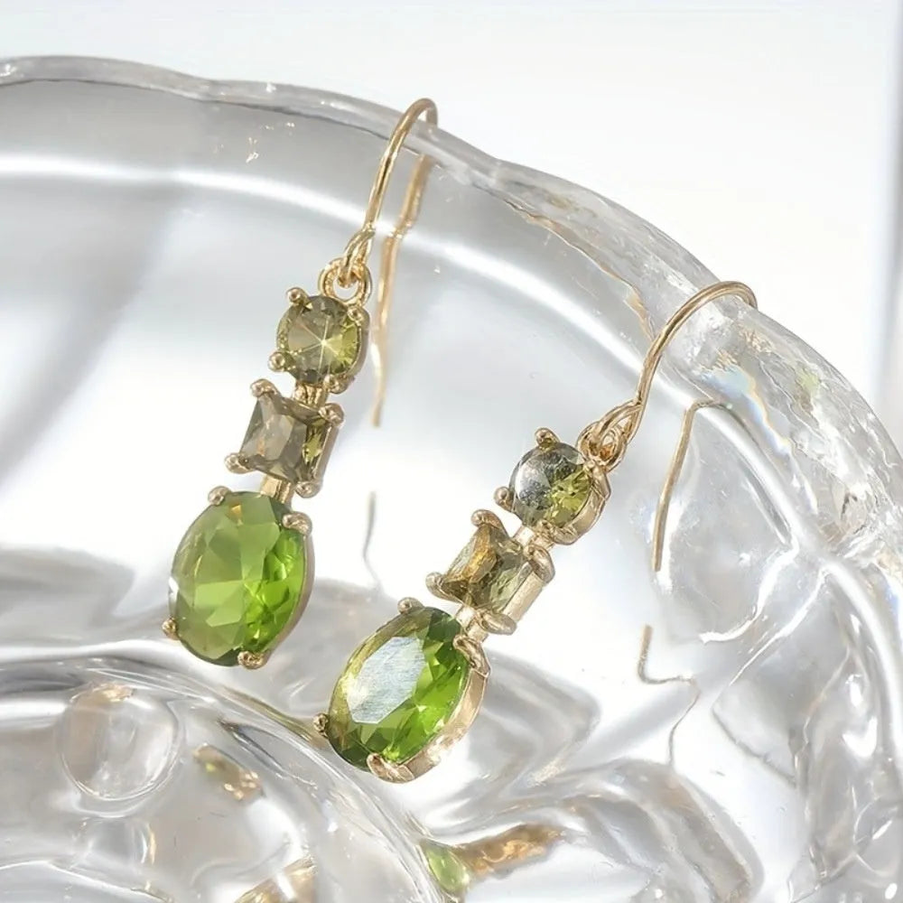 Green quadrilateral geometric copper earrings in retro bohemian style