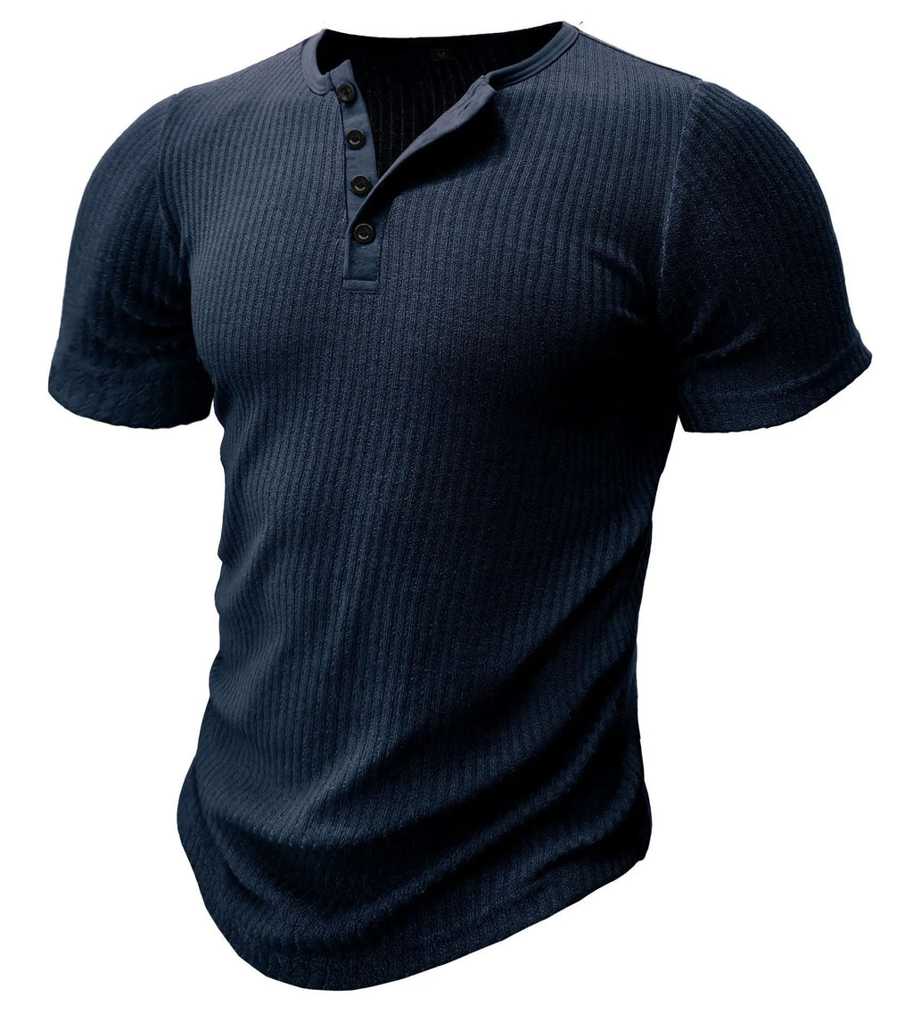 Men's slim-fitting sports muscle t-shirt in polyester fabric showing solid colour design