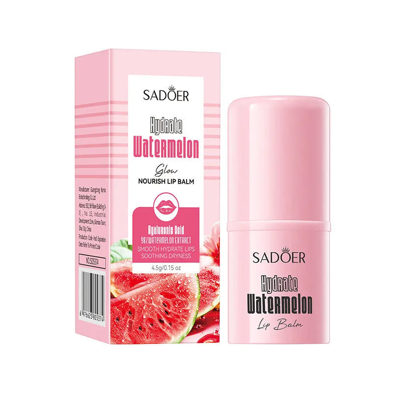 Anti-chapped moisturising lipstick stick in a twist-up tube with hyaluronic acid and vitamin E.