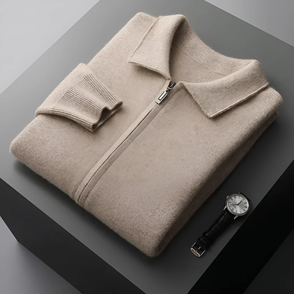 Pure wool men's cardigan in camel with turn-down collar and long sleeves