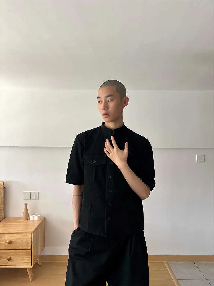 Black handmade hunting shirt with half sleeves, shirt collar, and single-breasted placket