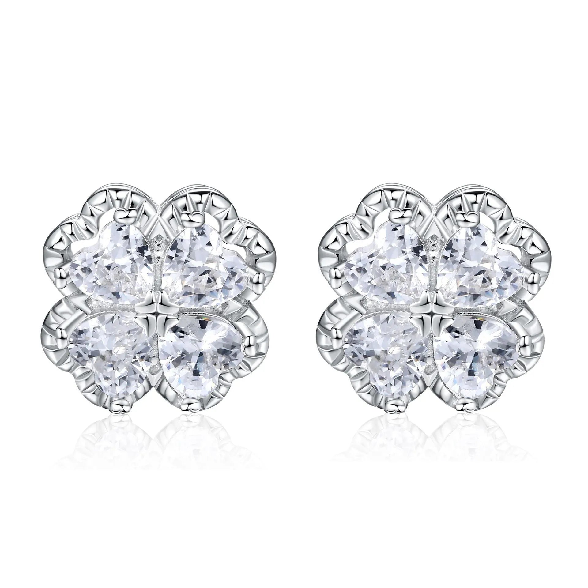 Zeng Yin heart-shaped 925 silver earrings with zircon stones and four-leaf clover design