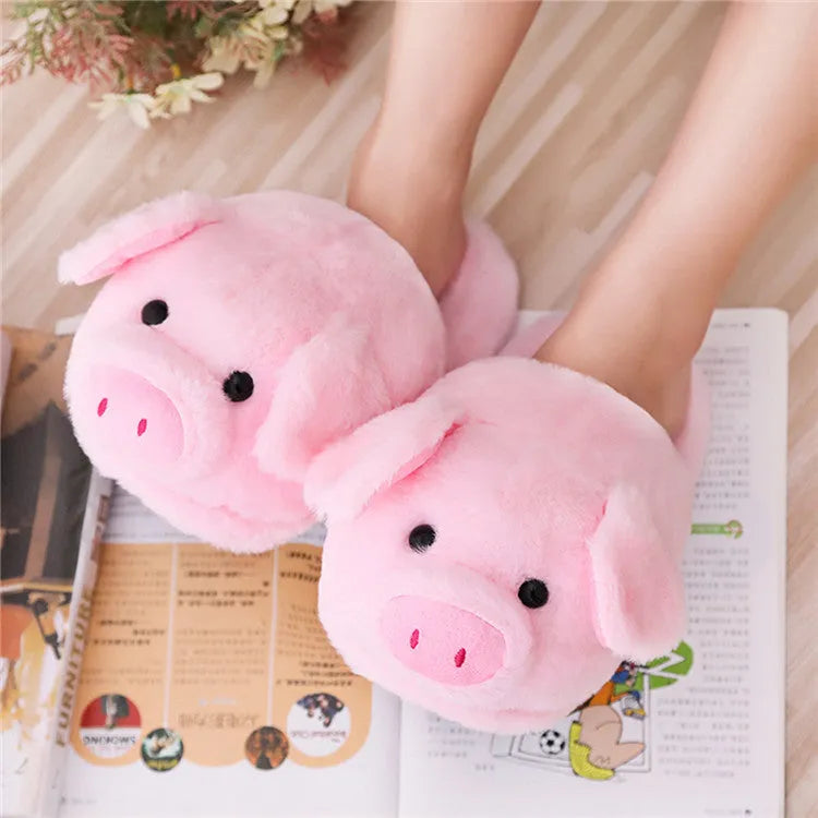 Pink pig floor slippers with short plush material showing size conversion chart for international measurements
