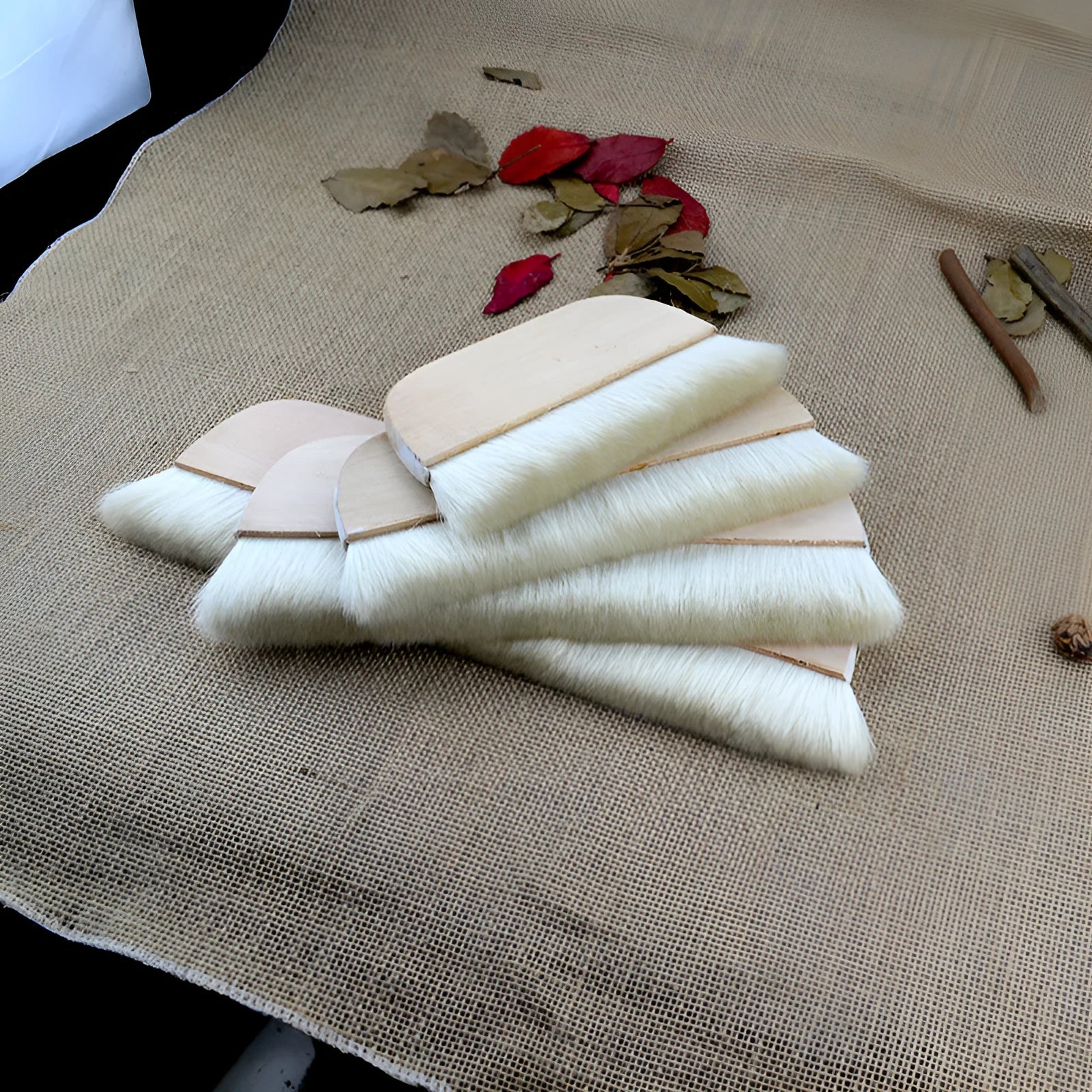 Wool art brush for mounting paste and board shading in picture colour