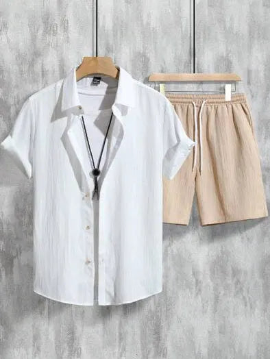 Men's casual Hawaiian outfit with 3D printed short sleeve shirt and matching shorts in picture colour